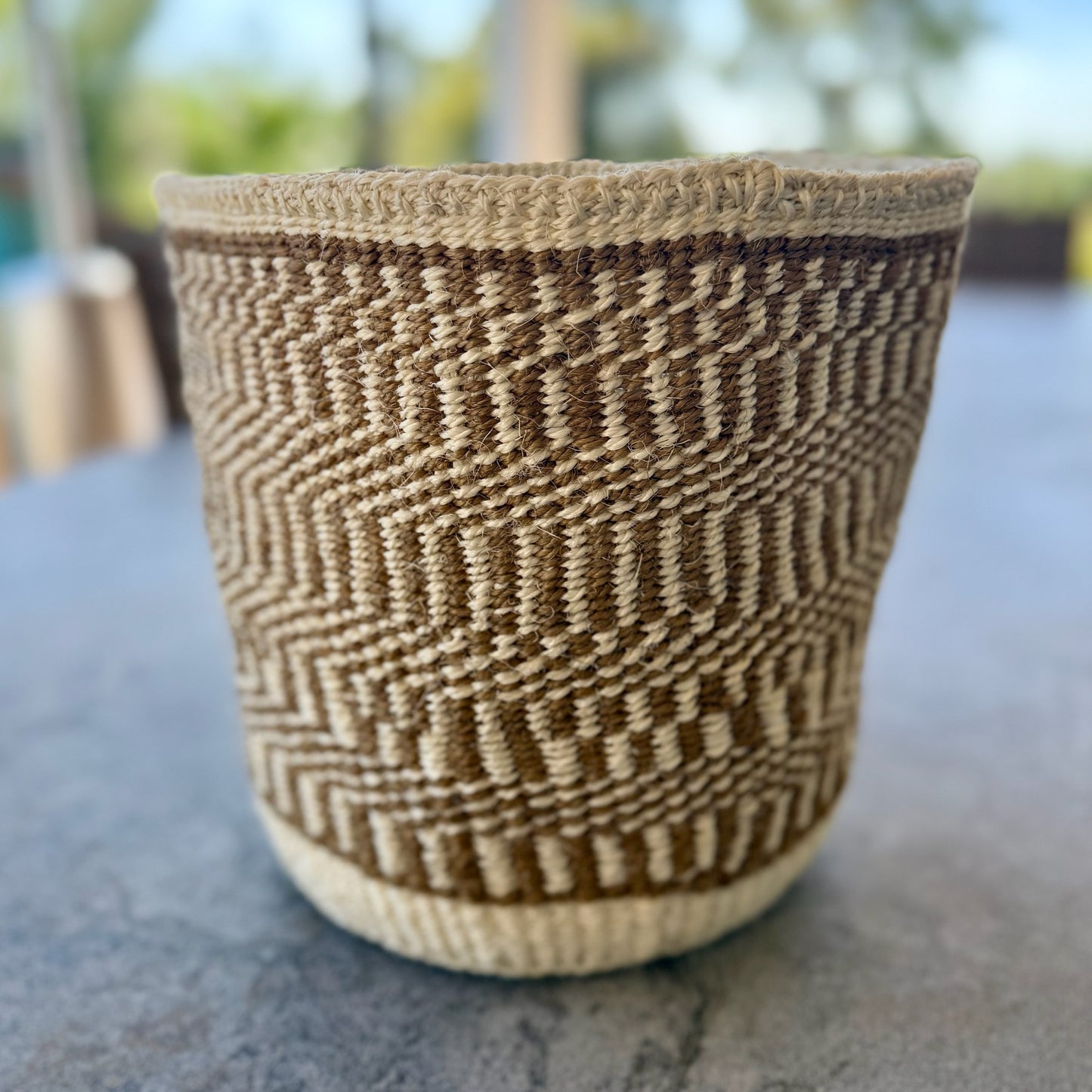 Kitui Basket – Large Handwoven (Ecru & Sand Geo Weave)