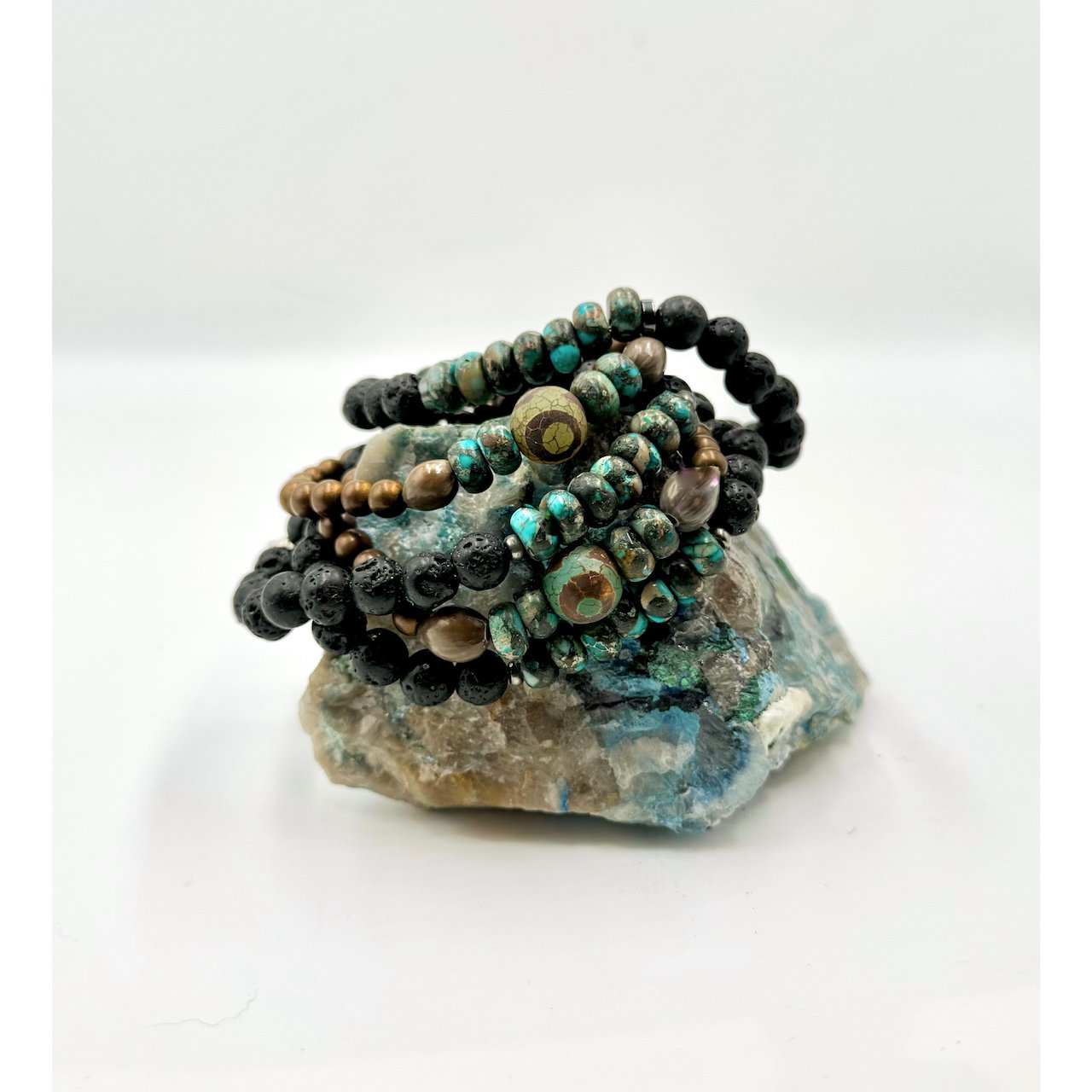 Bronze Hematite, African Turquoise, Chwabasi Seed with a Picasso Jasper Center Bead Bracelet