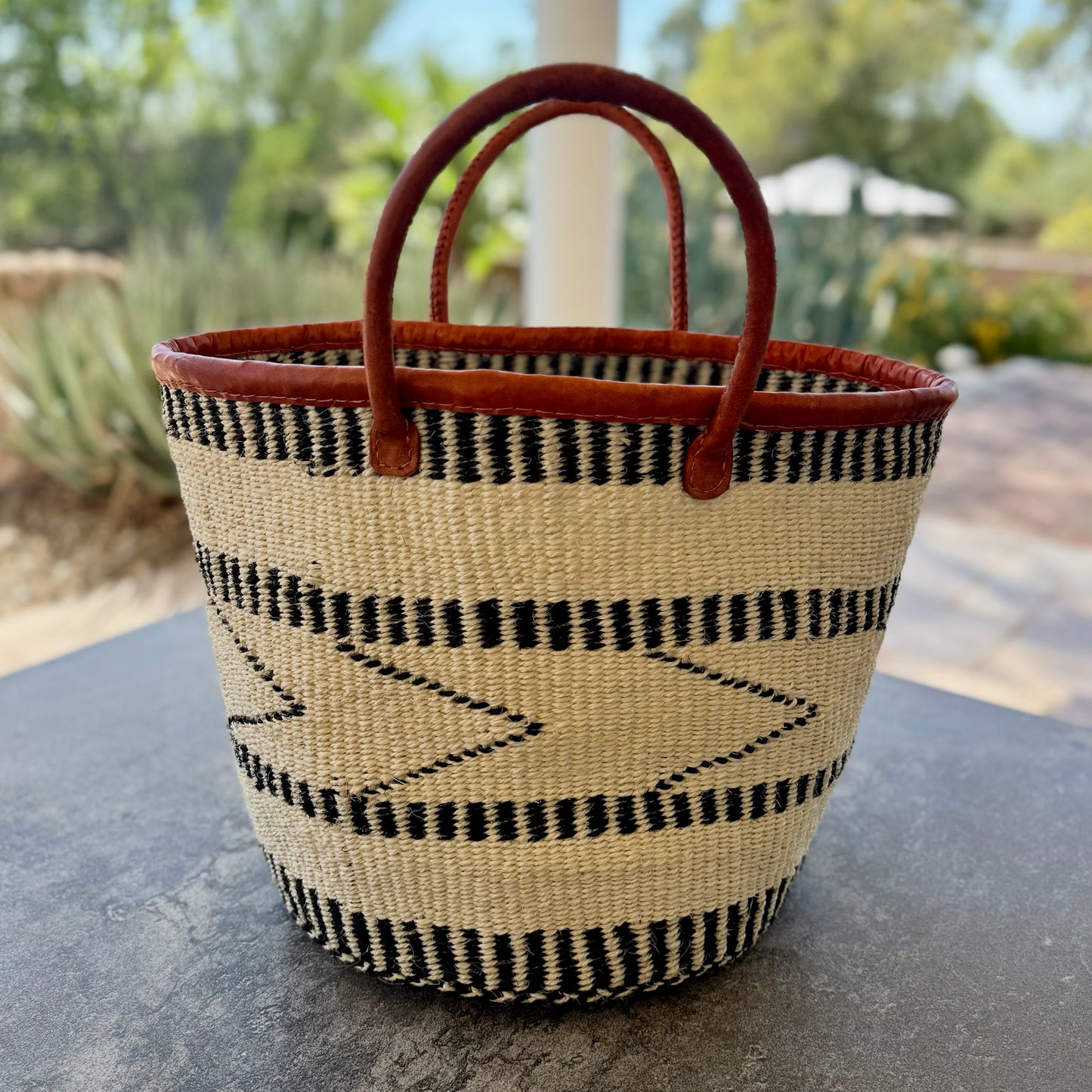 Kitui Basket - Large Open w/ Leather Trim & Handles (Ecru Onyx Arrow Striped)