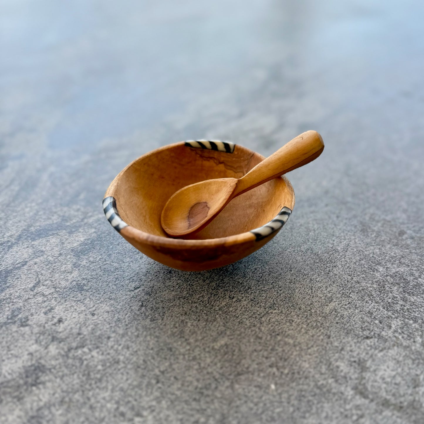 Kenyan Rosewood Bowl with Bone Inlay