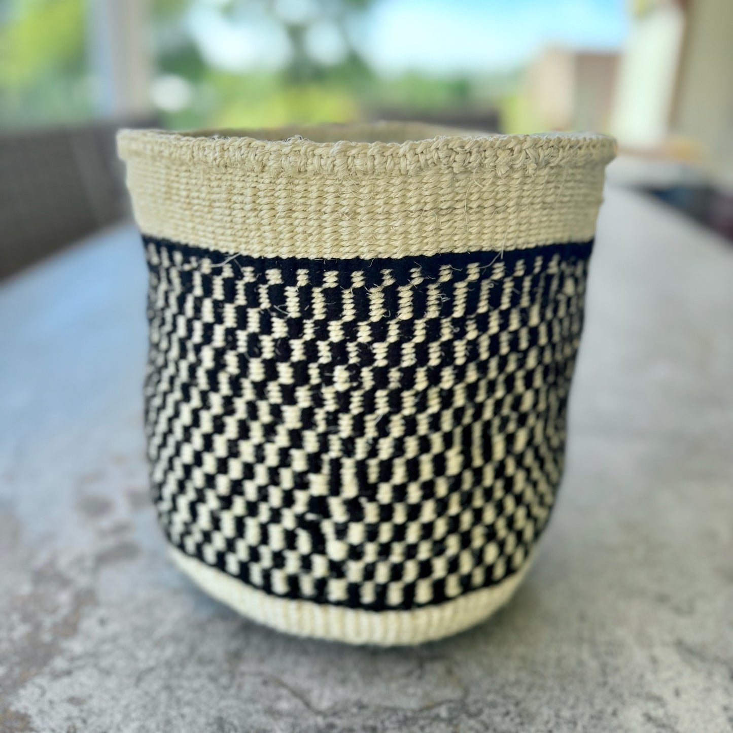 Kitui Basket - Medium Handwoven (Ecru & Black Checkered)
