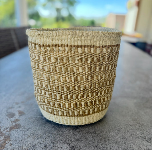 Kitui Basket - Medium Handwoven (Ecru & Natural Step Weave)