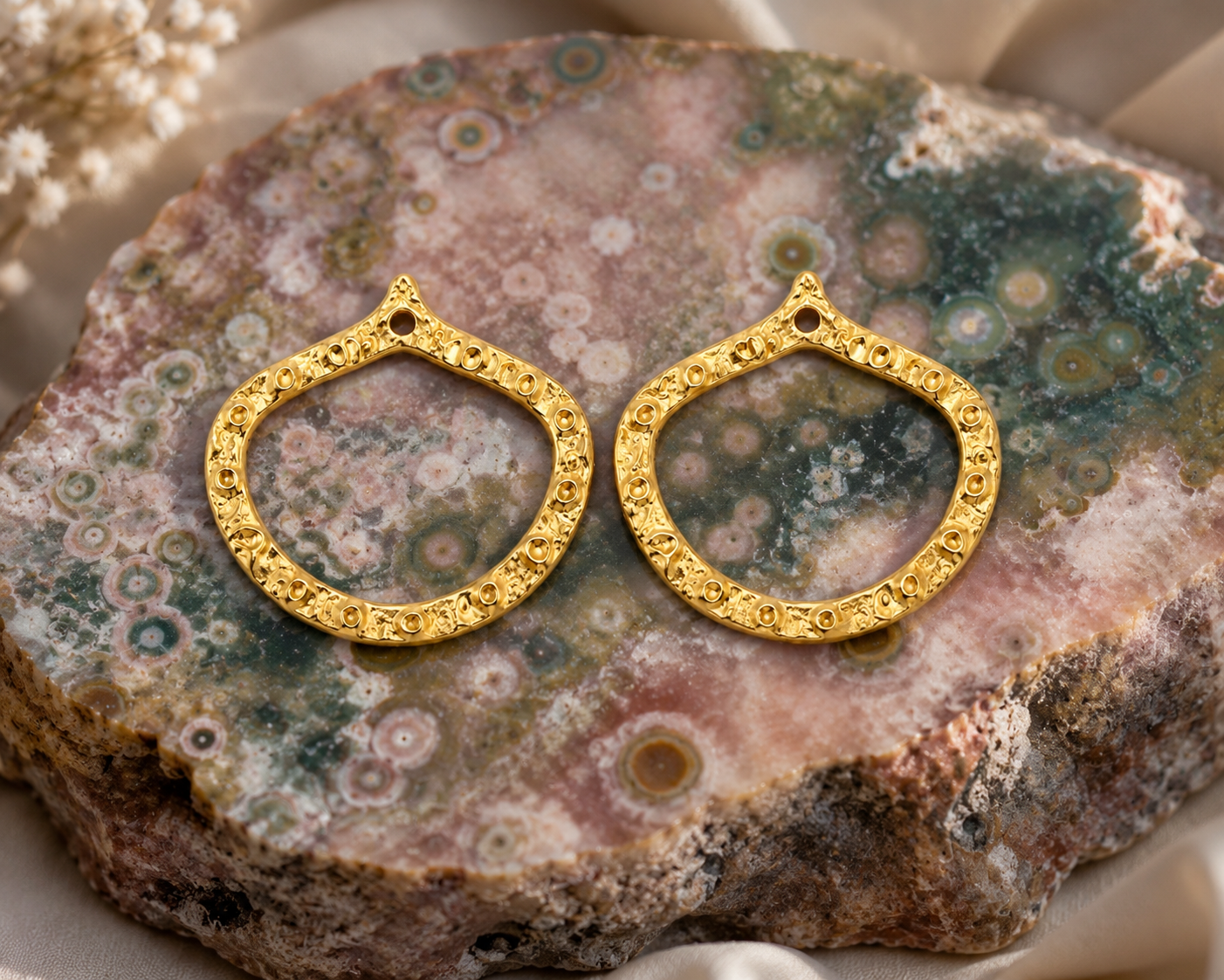 Radiance Charms