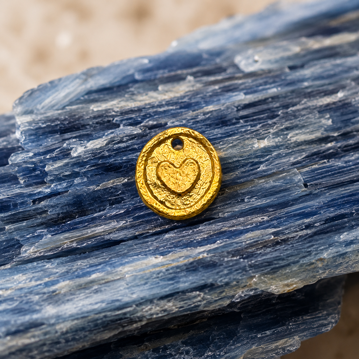 Aura of Affection Charm