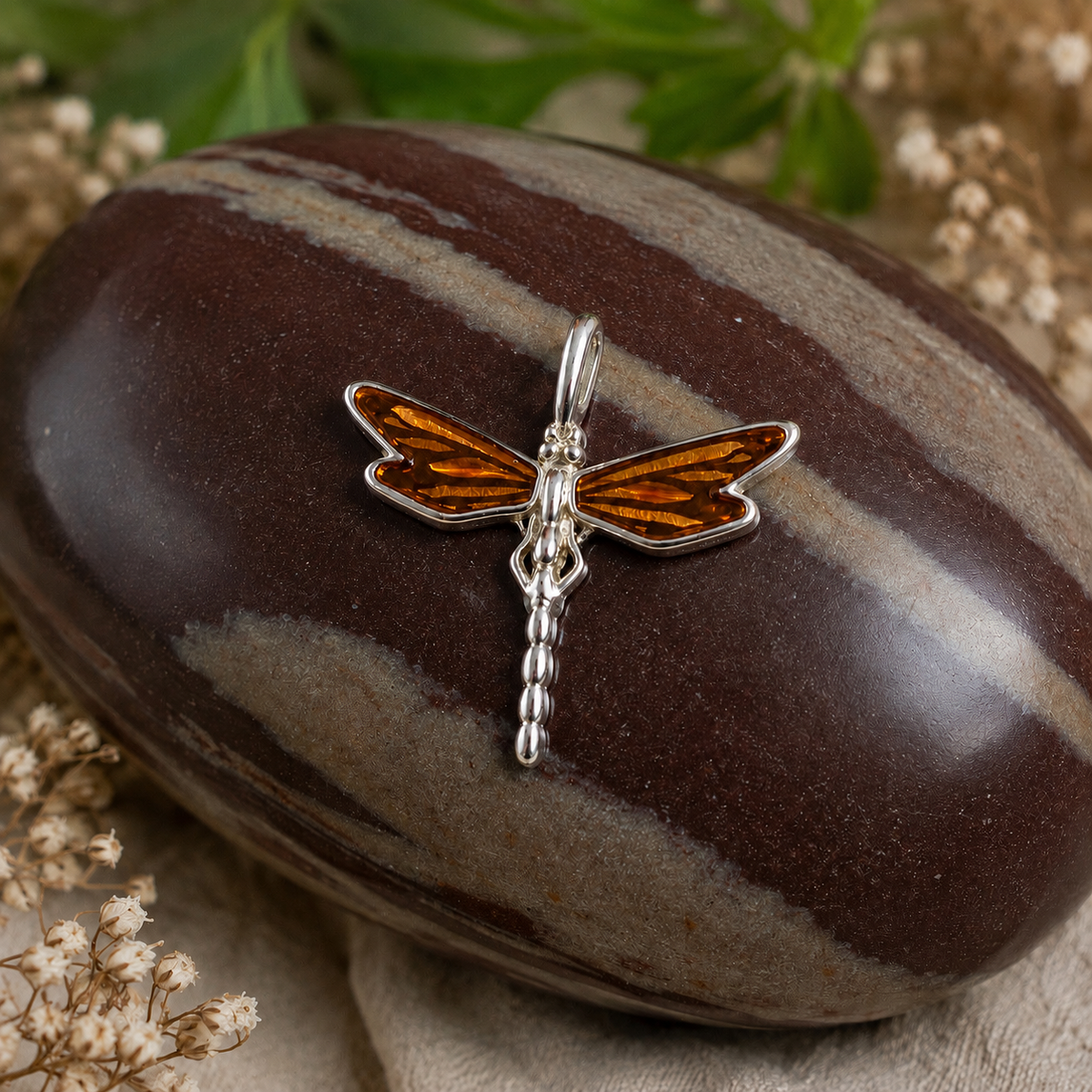 Wanderwing Charm
