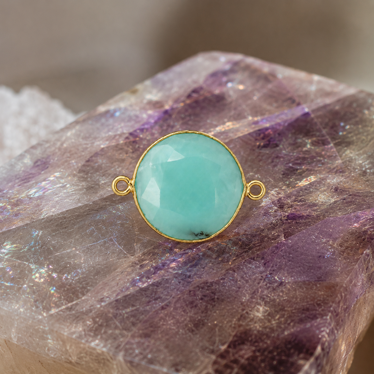 Laguna Charm