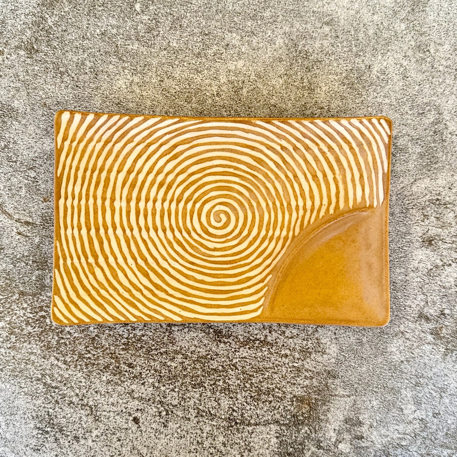Thai Spiral Ceramic