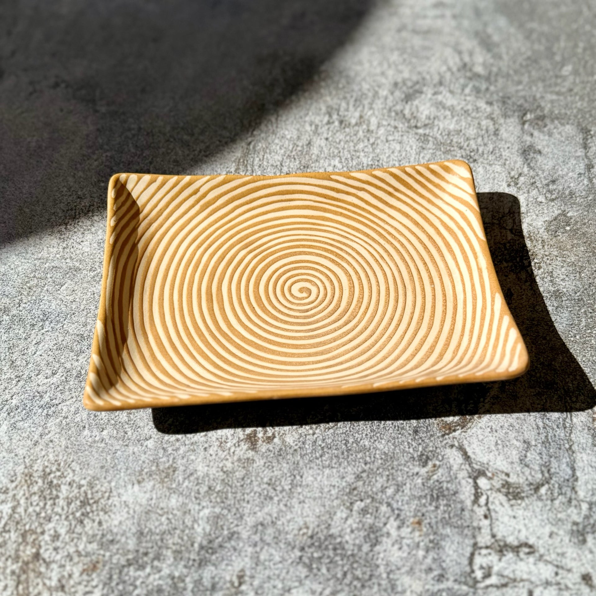 Thai Spiral Ceramic