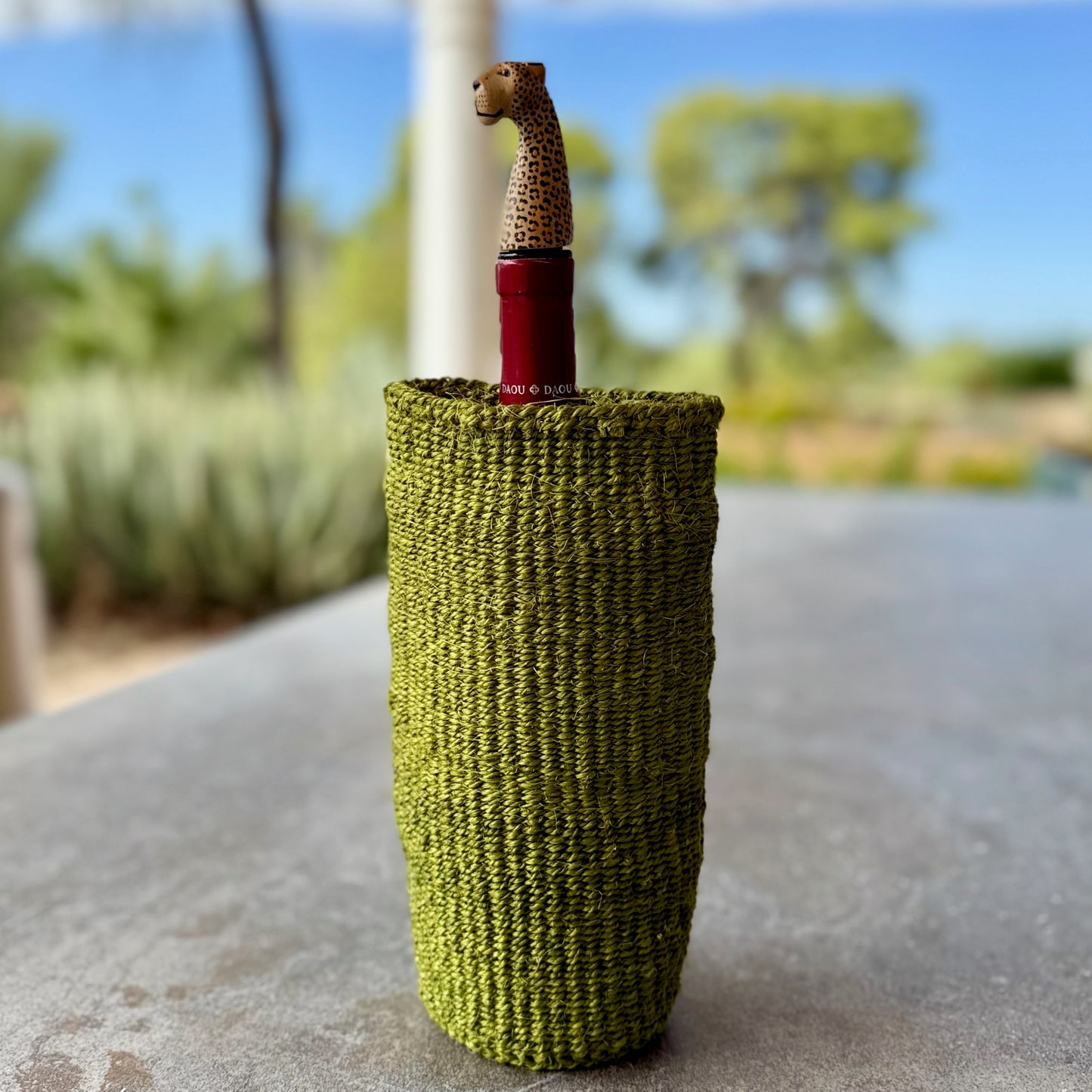 Handwoven Wine Tote (Leaf Green)